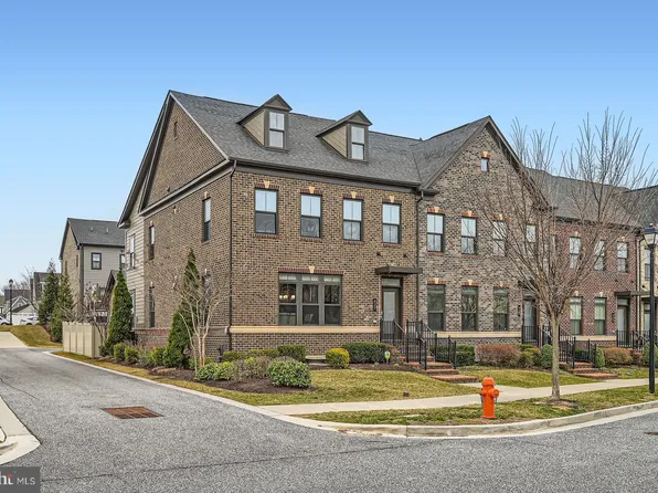 427 Redbridge St, Middle River, MD 21220