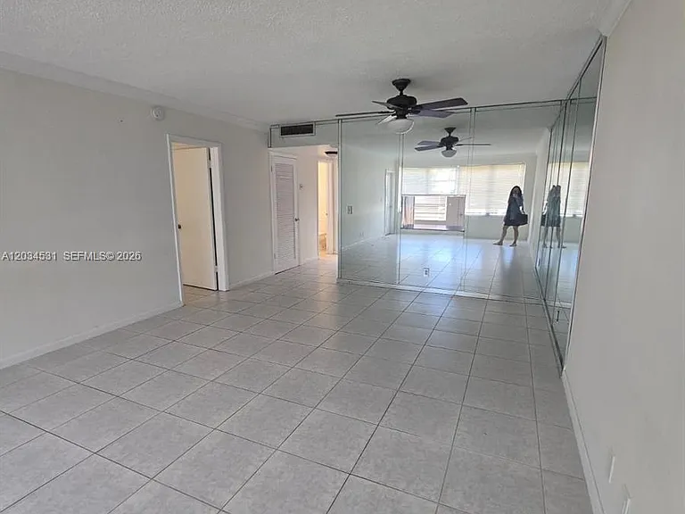 851 NE 14th Ave #414 — Photo 10