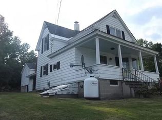 8 Gordon Ave, Gorham, NH 03581