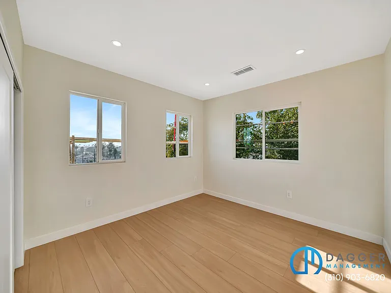 2800 Winter St #3 — Photo 22