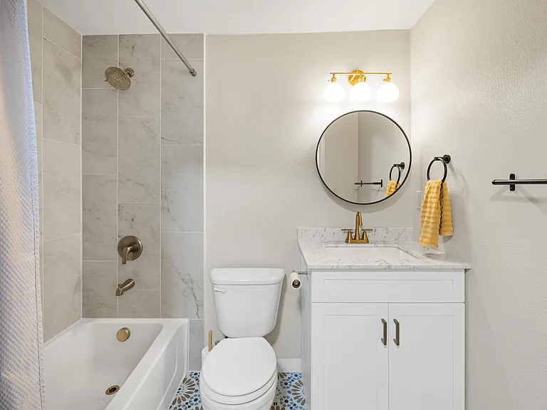 2312 W Platte Ave — Photo 14