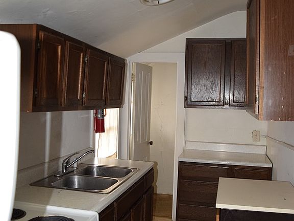 2nd image of 127 E High St #2