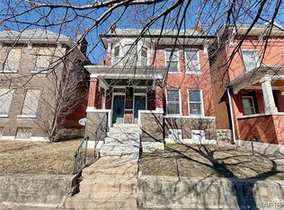 3949 Palm St, Saint Louis, MO
