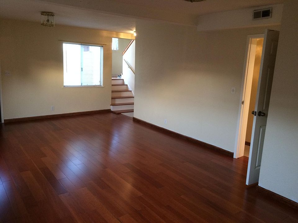 1st image of 211 N Delaware St #B