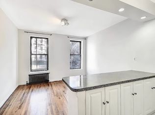 422 Amsterdam Ave APT 2C, New York, NY 10024