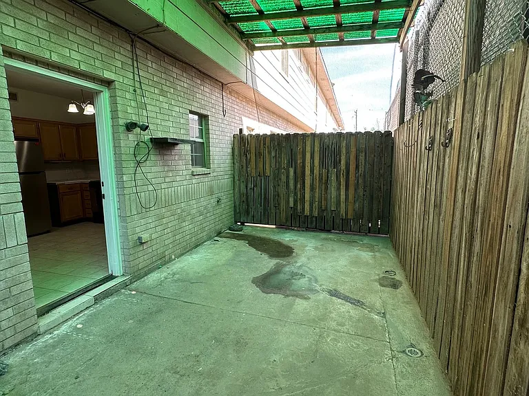 8416 Springfield Ave #7 — Photo 10