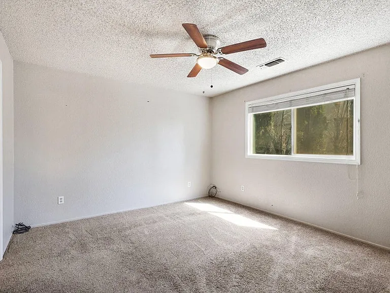 22641 River View Dr — Photo 10