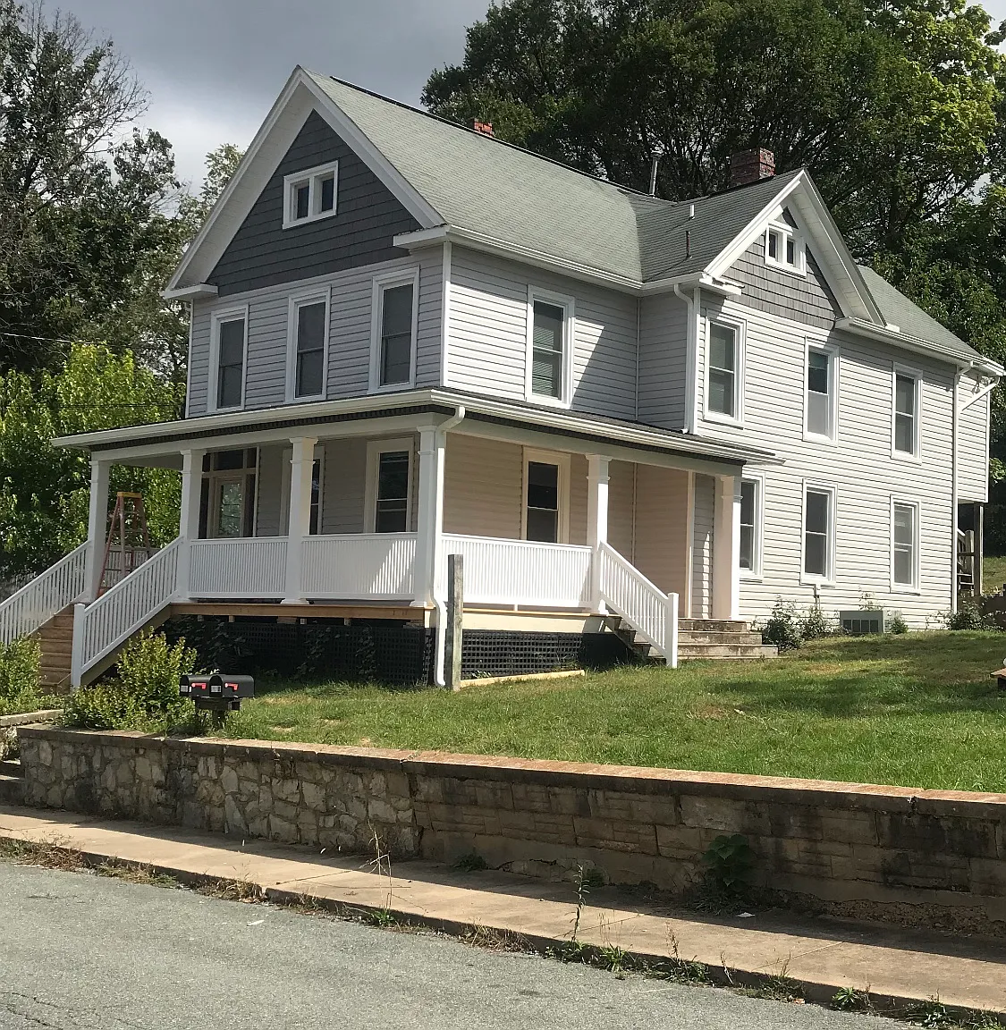 Lake Ave, Staunton — Photo 1