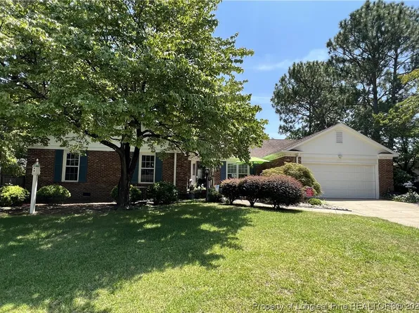 1506 Banbury Dr, Fayetteville, NC 28304
