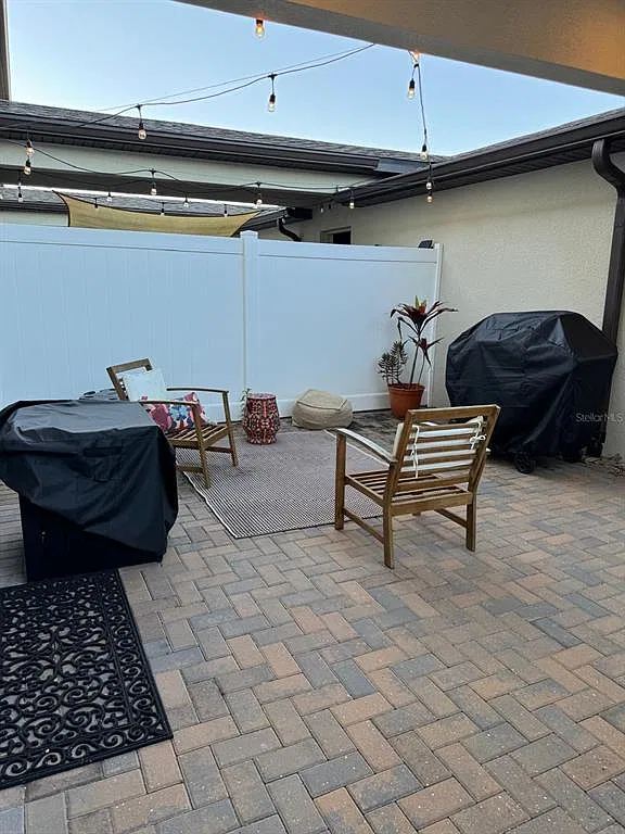 3 bed, 2.5 bath, 1617 sqft, $2,300 — Photo 3