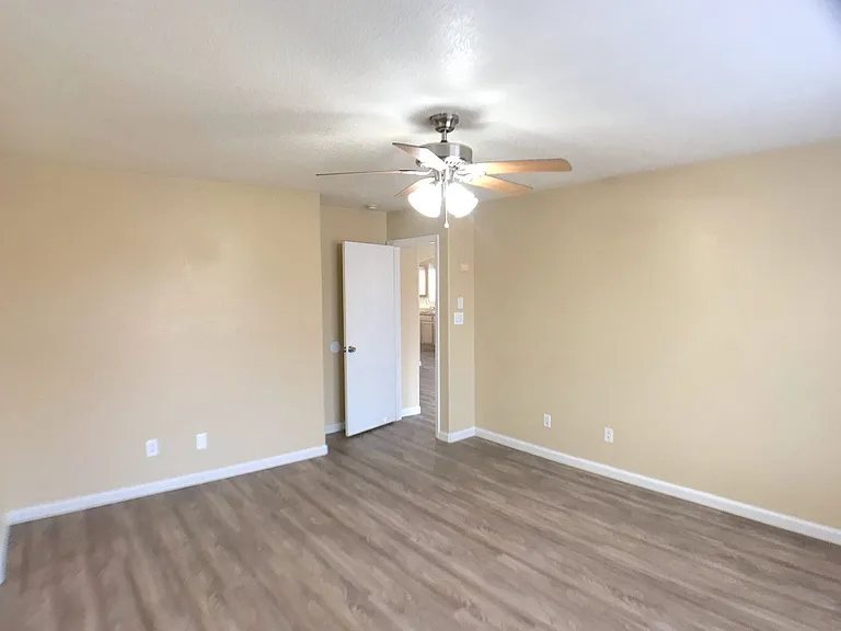 6905 Brindisi Pl NW — Photo 23