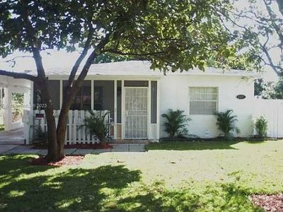627 SW 7th Ave, Hallandale, FL, 33009