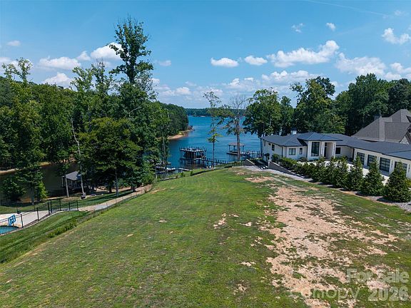 3rd image of 4232 Sigmon Cove Ln #4