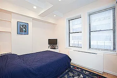 Sold by Lin Pan Realty Group LLC