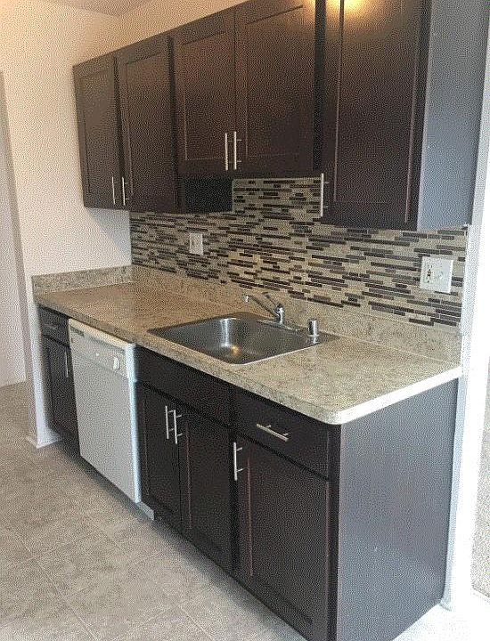 Meadowbrook Village Apartment Rentals Auburn Hills, MI Zillow