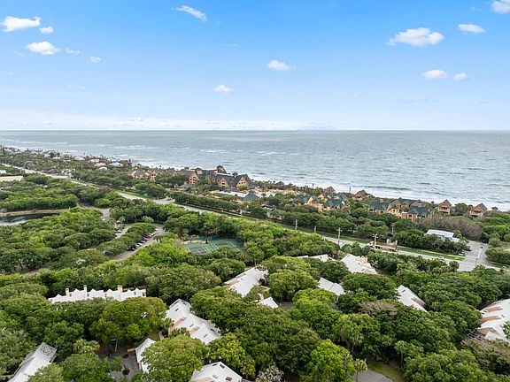2nd image of 1374 Coral Park Lane #803