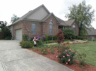 626 Shawnee Rd, Shelbyville, KY 40065