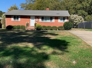 506 Willow St, Cary, NC 27511