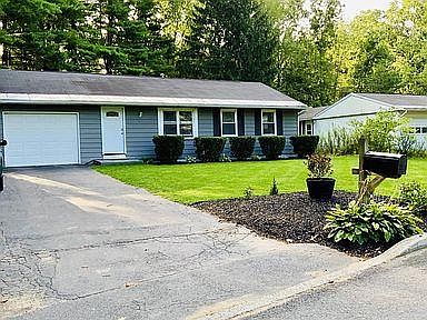 1st image of 14 Prospect Dr