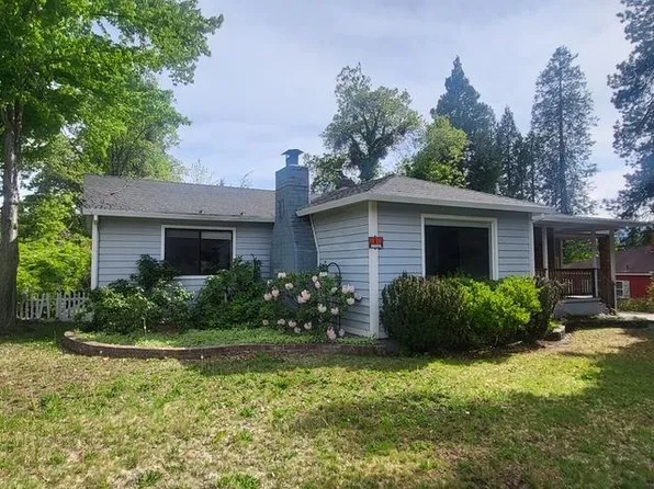 311 Perry St, Mount Shasta, CA 96067