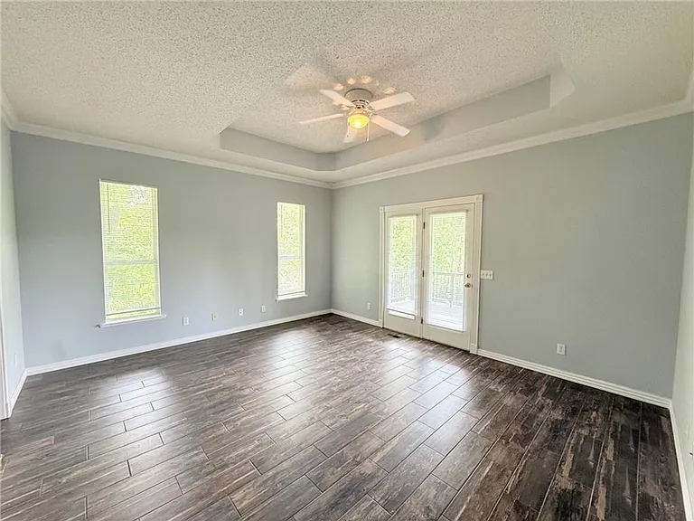 18033 Broadview — Photo 22