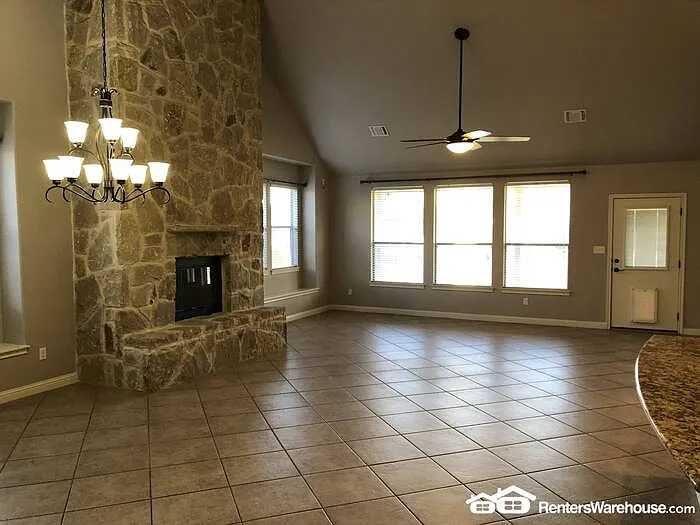 19421 Brent Knoll Dr — Photo 7