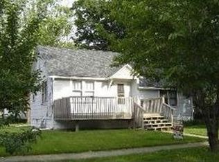 385 N Hickory St, Waterman, IL 60556