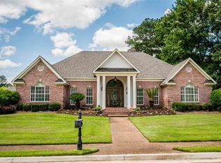 407 Thorngate Dr, Brandon, MS 39042