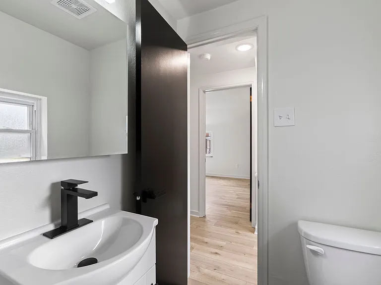 118 Ravilla Ave — Photo 16