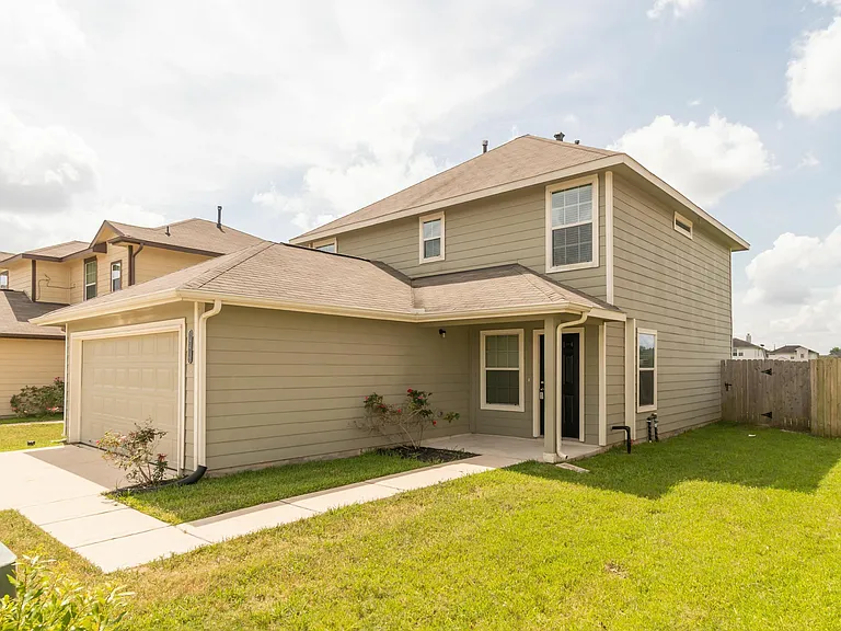 19419 Plantation Maple Dr — Photo 3