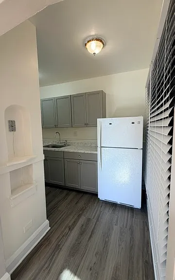 2226 Wooster Rd — Photo 6