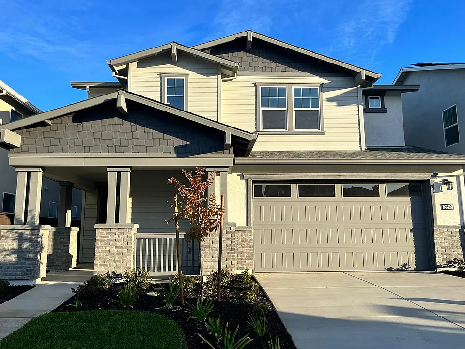 2662 Alcove Way