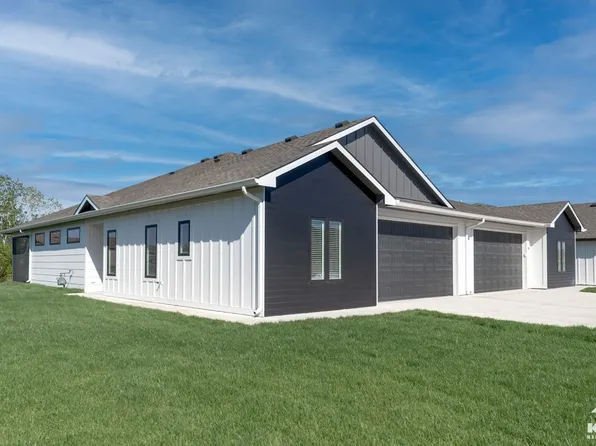 2336 N Stonecress St, Andover, KS 67002