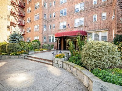 63-61 99th St #E8, Rego Park, NY, 11374