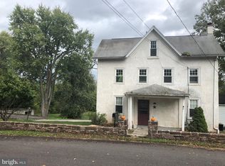 795 S Main St, Spring City, PA 19475