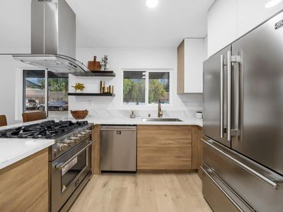 930 Merlin Dr, San Diego, CA, 92114