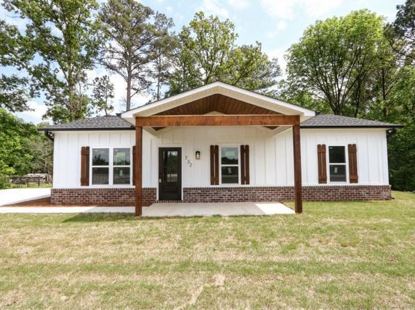 732 Road 1349, Mooreville, MS 38857