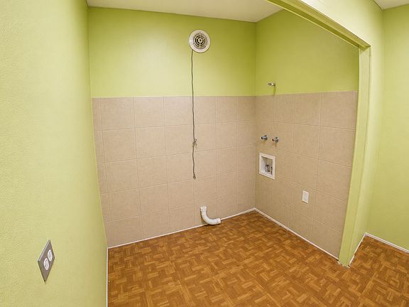 5th image of 1815 Trawood Dr #G