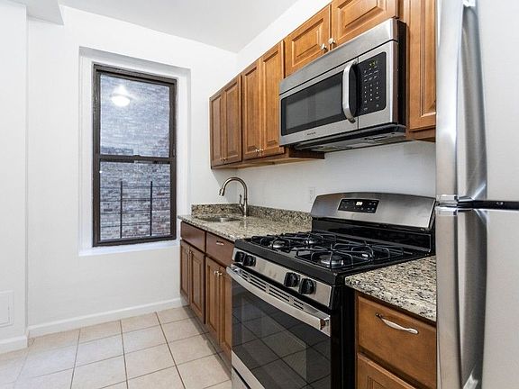 2nd image of 615 W 173rd St APT 4H