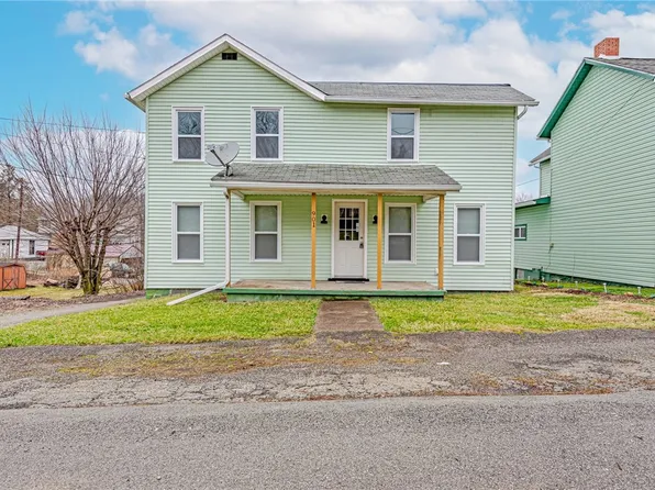 901 Everson St, Scottdale, PA 15683