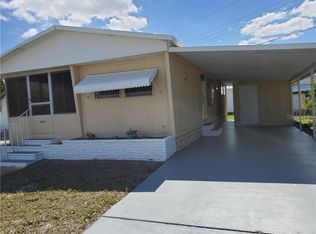 4883 Tri Par Dr, Sarasota, FL 34234