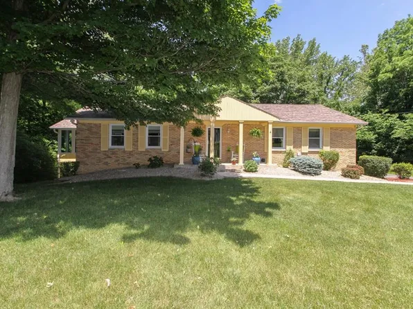2840 E 236th St, Cicero, IN 46034