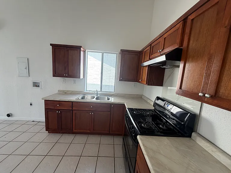 5951 Griems Ct #F — Photo 6