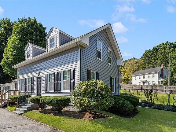 2nd image of 24 Lincoln Ave