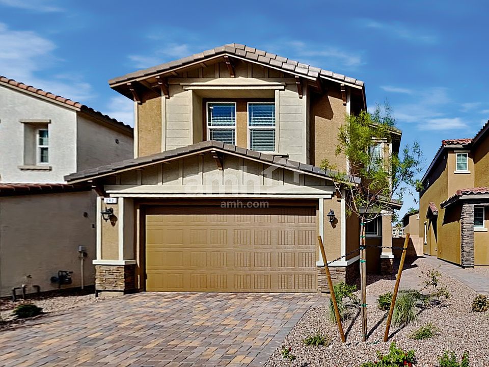 1st image of 292 Austin Bellerose Pl