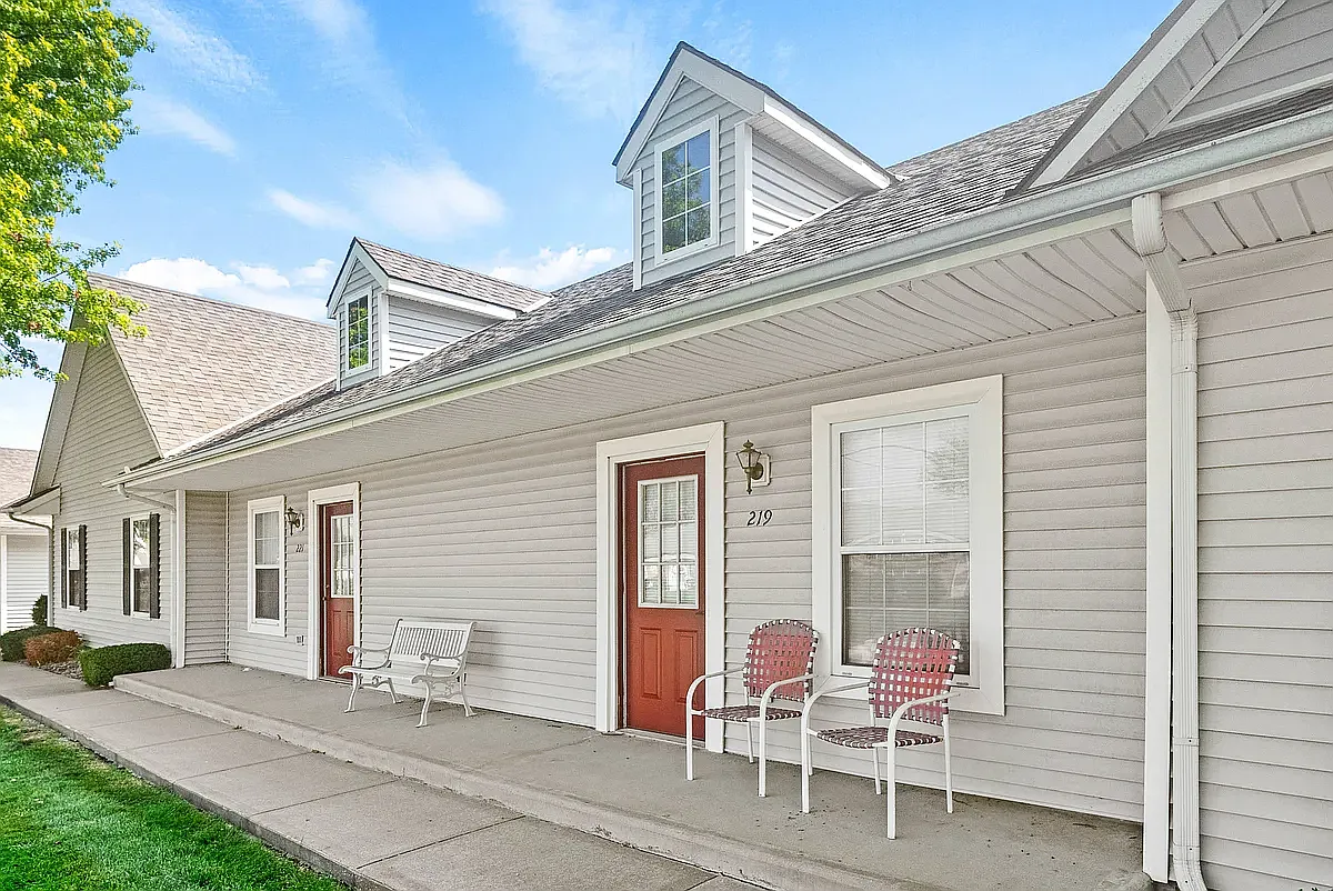 Heritage Park Villas — Photo 1