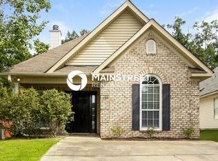 282 Forest Lakes Dr, Sterrett, AL 35147