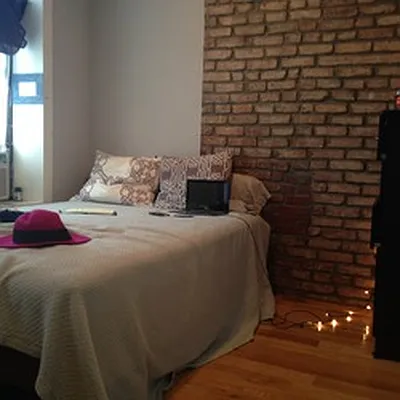 Rented by Nooklyn NYC LLC | media 22