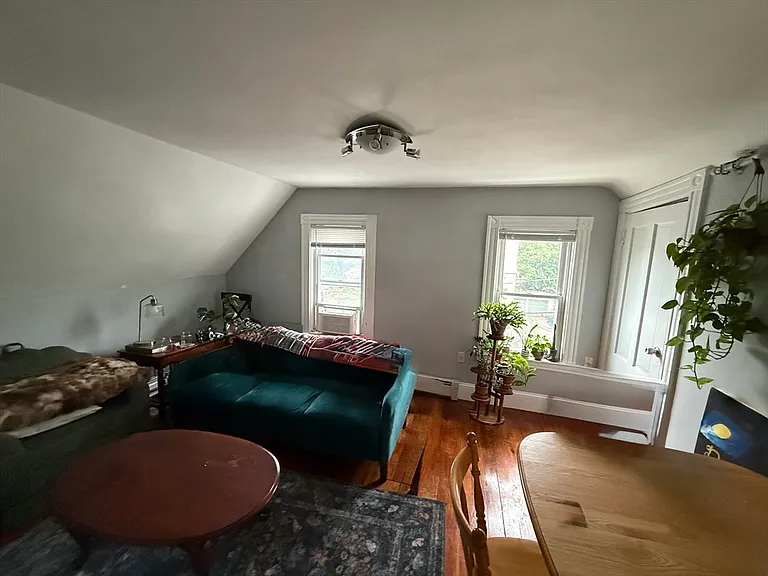 23 Farragut Ave #3 — Photo 3