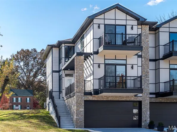 512 W 2nd St, Washington, MO 63090